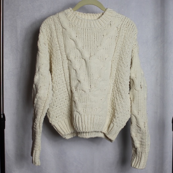 J.O.A. Ivory Cable Knit Sweater NWOT - Picture 1 of 5